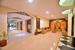 Hotel Royal Embassy - Image 2