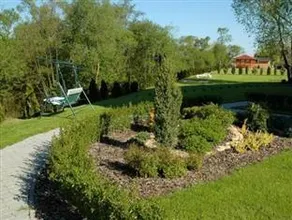 Villa Apartman Gyogyvizes Medencevel - Image 3