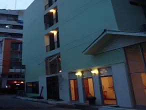 Kaset Guesthouse - Image 5