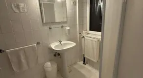 Aranyhídszálló - Image 3
