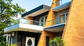Marwah Farms Delhi Luxury Villas Farmhouses for Weddings, Corporate Parties Staycations Private Events - Image 4