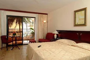 Ocean Bay Hotel & Resort - Image 2
