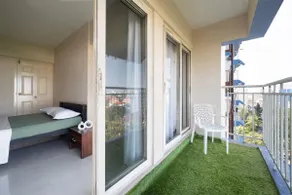 Charming Apartment In Kochi | Marine Drive - Image 5