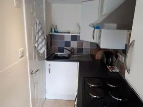 1-bed Apartment in Lewes Located Near Town Centre! - Image 2