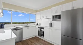Eastern Views Beach House - Spacious Family Escape - Image 3