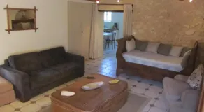 lej lejlighed i provencalske bondegård med swimmingpool - Image 2