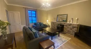 Foxs Farmhouse - Image 2