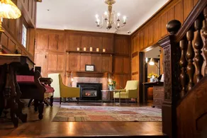 Cedar Gables Inn - Image 5