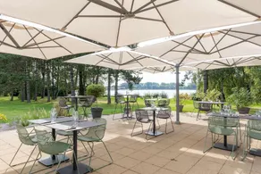 Hotel du Lac - Image 5
