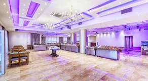 Grand Platon Hotel - Image 4