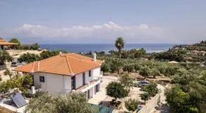 Nenes Apartment - Image 3