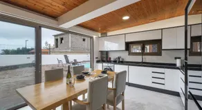 Ferienwohnung mit Garten, Terrasse und Grill | Meerblick - Image 3
