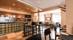 Hotel Les Amis - Image 2