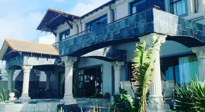 Beachfront House - Image 4