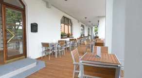 Hotel Laguna & restaurant - Image 3