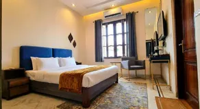 Giovanni Suites - Image 2