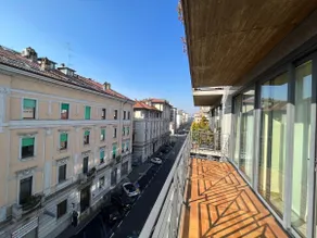 Exclusive 120 sqm in the heart of Bergamo - Image 4