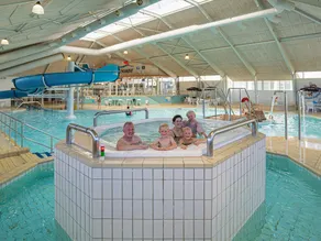 8 person holiday home on a holiday park in Løkken - Image 3