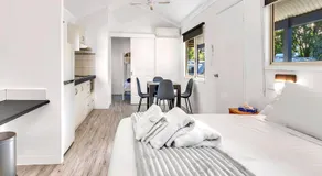 Rockingham Holiday Village - Image 2