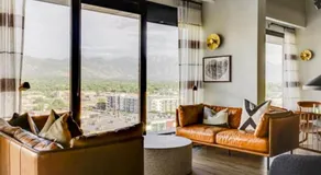 Salt City Getaway - Image 2