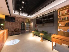 James Joyce Coffetel Beijing Tiantongyuan South Subway Station - Image 5