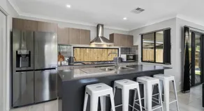 Lavish Beach House On The Surfside - Image 3
