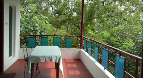 Loveshore Marari - Image 4