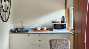 Sabine Barn - Image 3