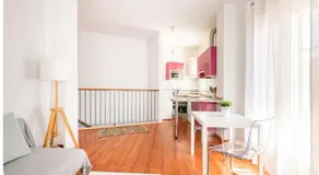 Apartamento luminoso en Espartinas Totalmente climatizado - Image 2