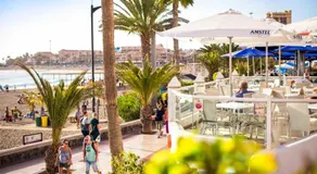 Few steps from the beach hostel in Los Cristianos - Image 4