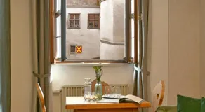 Schlosshotel Harburg - Image 4