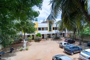 Dwarka Residency Inn - Image 3
