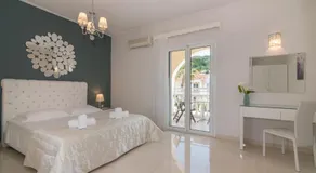 Edelweiss Hotel - Image 2