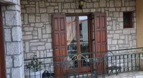Megdovas Hotel - Image 5