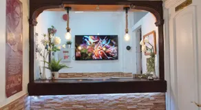 Hotel Cuatro Caños - Image 3