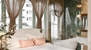 The Luna Boutique Hotel - Image 2
