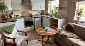 Carters Rest Emma's Self Contained luxury apartment - Image 3