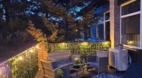 Closer to the Sea - Modern Terrace Stay - Image 4