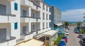Hotel San Marino - Image 2