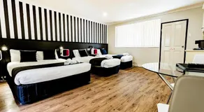 Bundanoon Country Inn Motel - Image 2