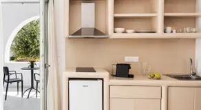 Bedspot Apartments Paros - Image 3