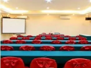 Marina Hotel - Image 5