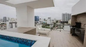 Stylish, City Center 2BD Condo - Image 3
