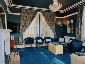 Elegent Victorian Villa with hot tub & games room - Image 3