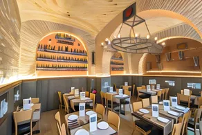 Alessandro Palace & Bar - Image 2