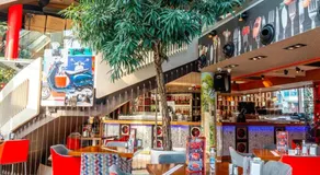 Spacious Apartment next to South Park Просторен Апартамент до Южен Парк Top Location - Image 5