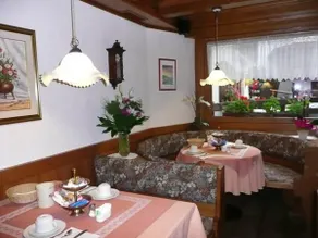 Hotel Garnì Ai Serrai - Image 5