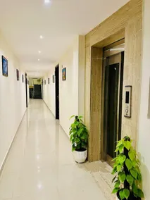 Hotel Comfort Plaza - Image 5