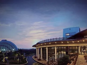 Yuexi Peninsula Resort - Image 2