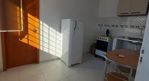 Apt com ótima localização, com Wi-fi, próximo do Shopping e Aeroporto - Image 2